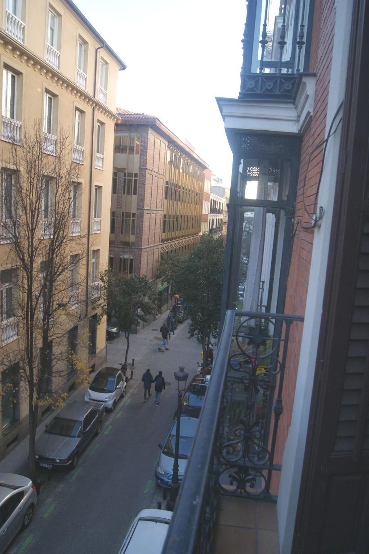 Lujo En El Centro Apartman Madrid Kültér fotó